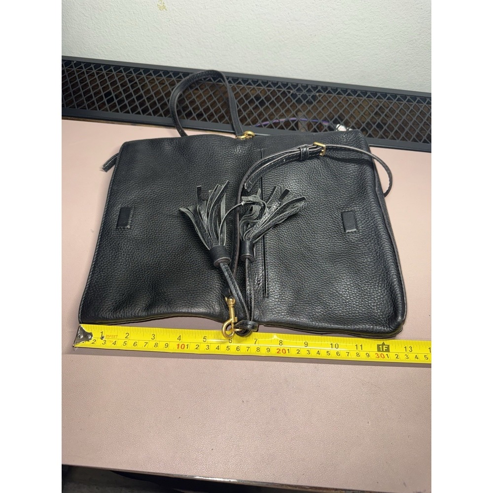 Vintage Tory‎ Burch McGraw Fold-Over Black Pebbled Leather Crossbody Tassel Bag - Picture 10 of 16